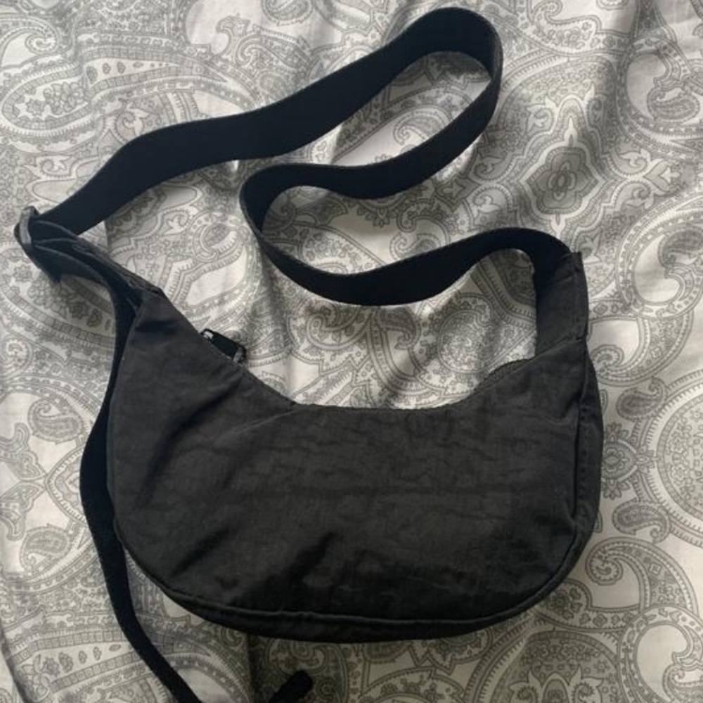 baggu mini crescent nylon shoulder bag